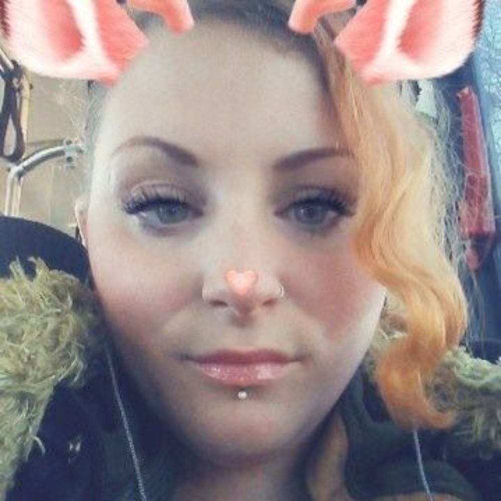 Meet your Posher, Nicole